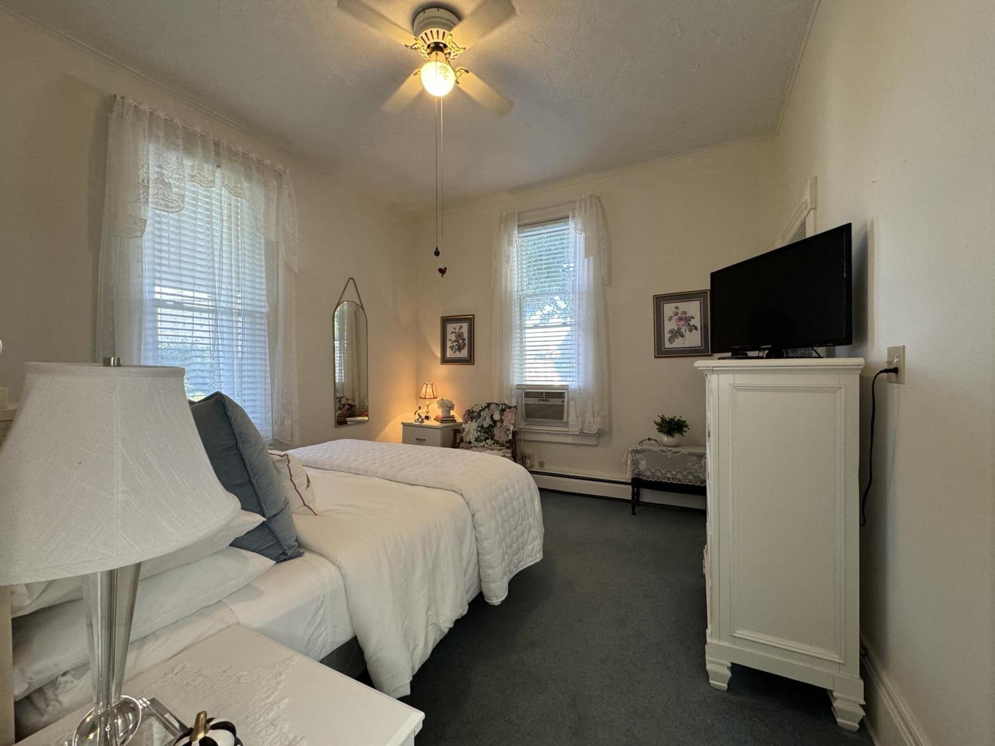 ماربلهيد Victorian Inn Bed And Breakfast المظهر الخارجي الصورة